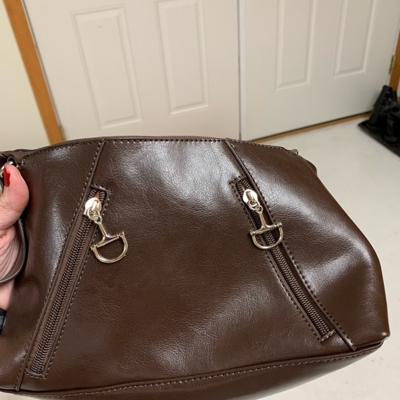 AWST crossbody purse NEW stirrup zipper pulls 6inH x 10in W x 2.5in D - Picture 5 of 10